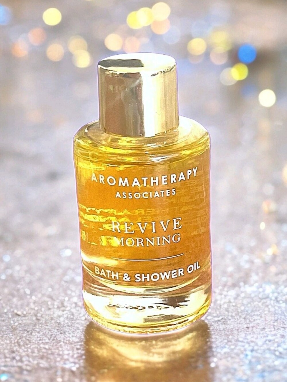 Aromatherapy Associates Revive Morning Bath & Shower Oil - Golden Yellow